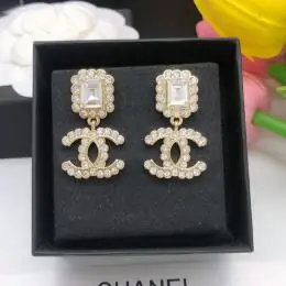 chanel boucles doreilles pour femme s_122a535